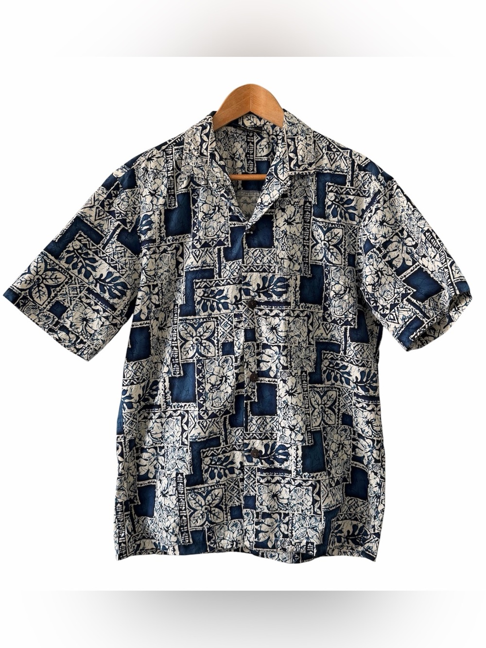 Royal Creations Men’s Hawaiian Cotton Button Front Shirt size Medium